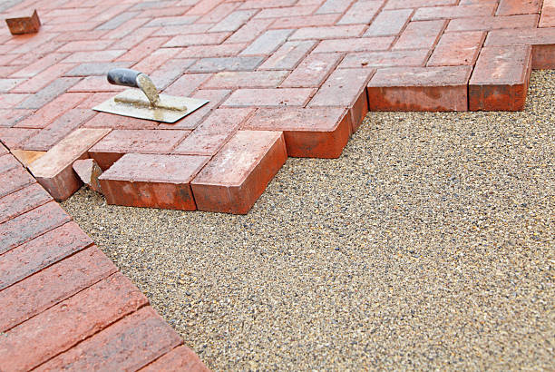 Best Driveway Paving Contractor  in Bellevle, IL